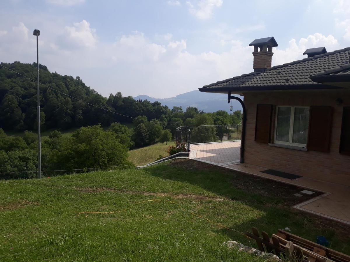 Casa "La Forcella" Villa Brembilla Екстериор снимка