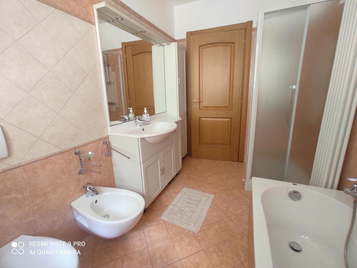Casa "La Forcella" Villa Brembilla Екстериор снимка