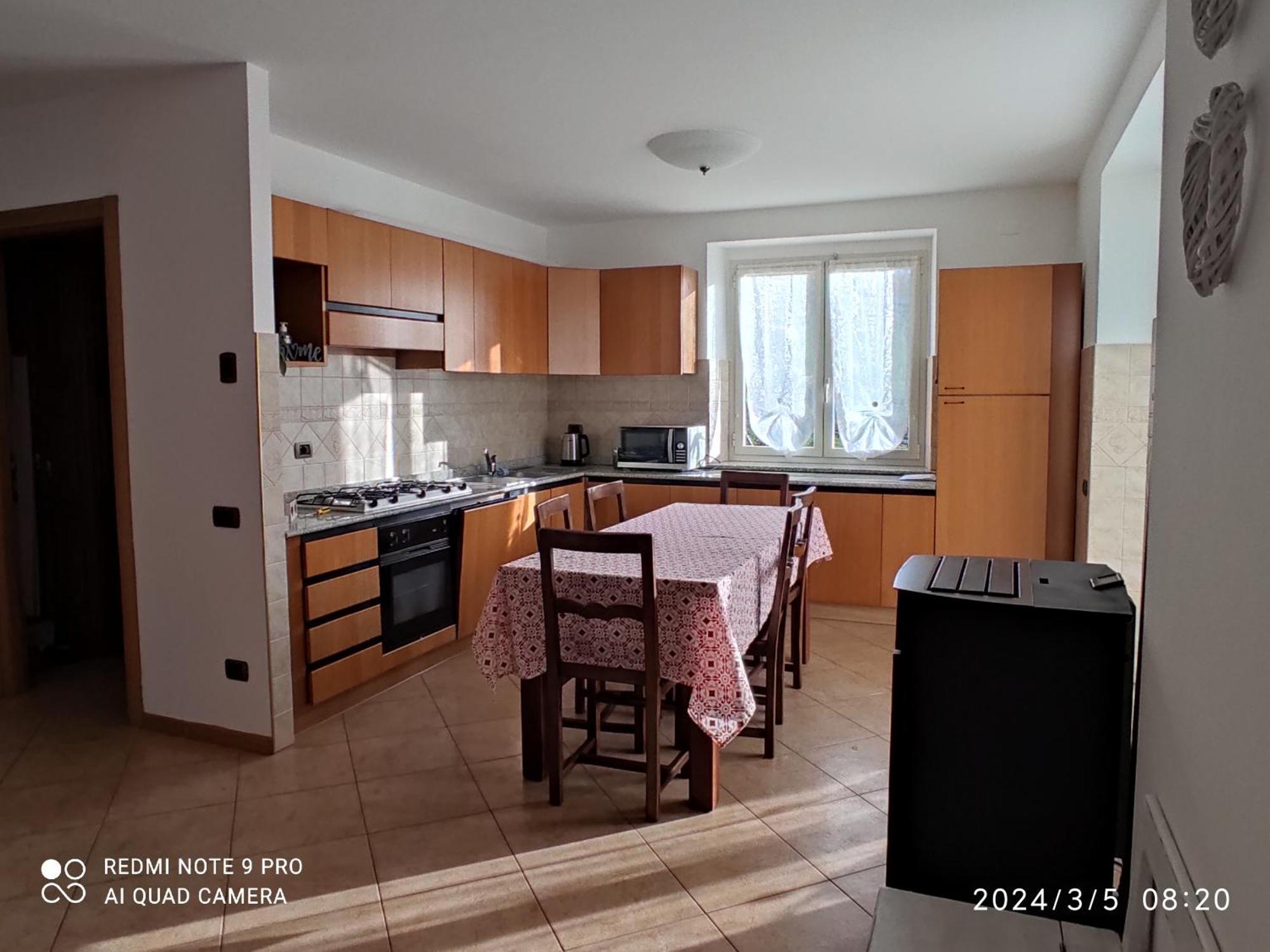 Casa "La Forcella" Villa Brembilla Екстериор снимка